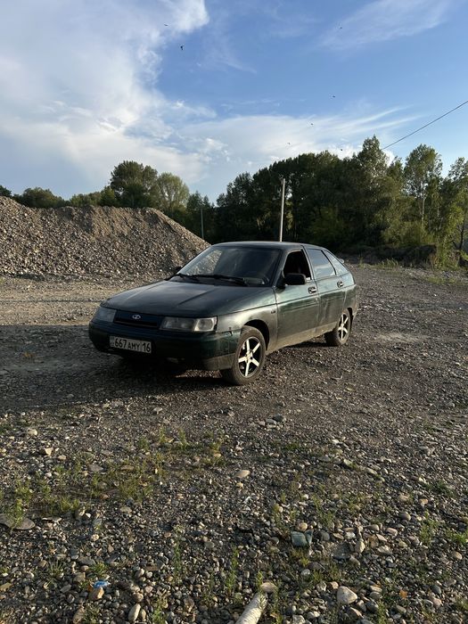 Продам авто ваз 2112 16кп