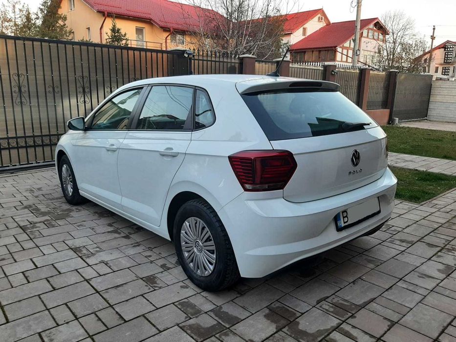 Volkswagen Polo 1.0 benzina 80 CP, euro 6, TVA deductibil, KM REALI!