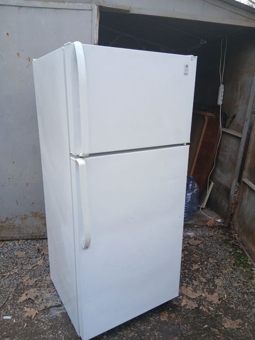 Продаётся холодильник