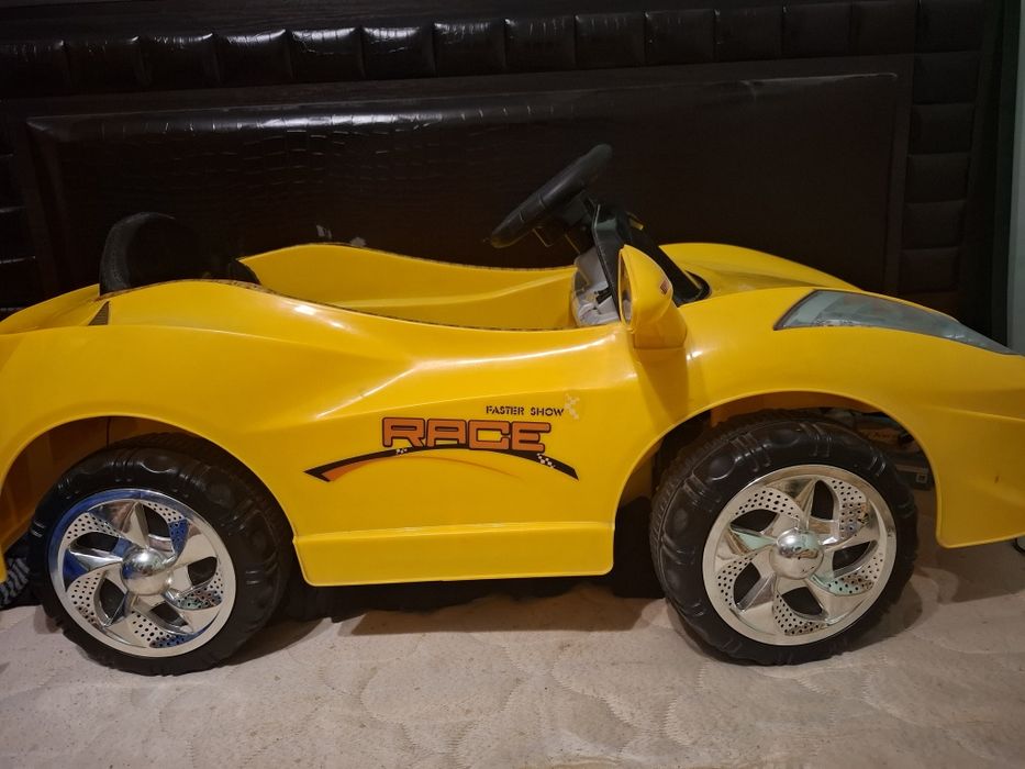 Машина на пульте управления