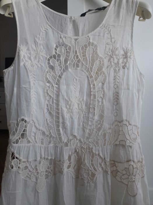 Rochie Zara cu dantela, m, 50 lei