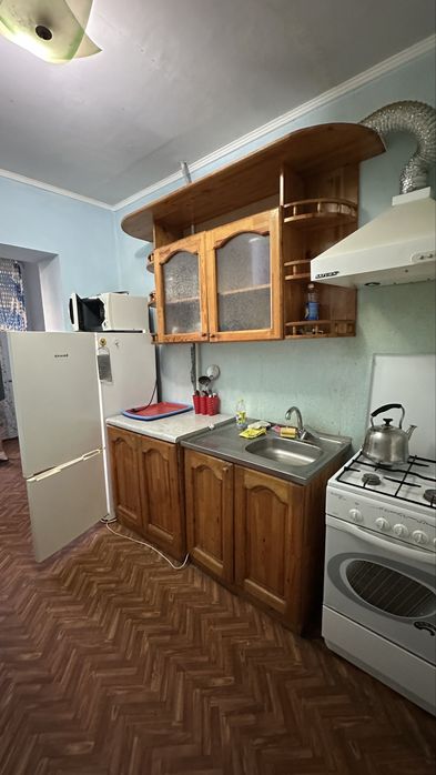 Аренда 2/4/4 массив Ялангач Институт Культуры семье либо девушкам