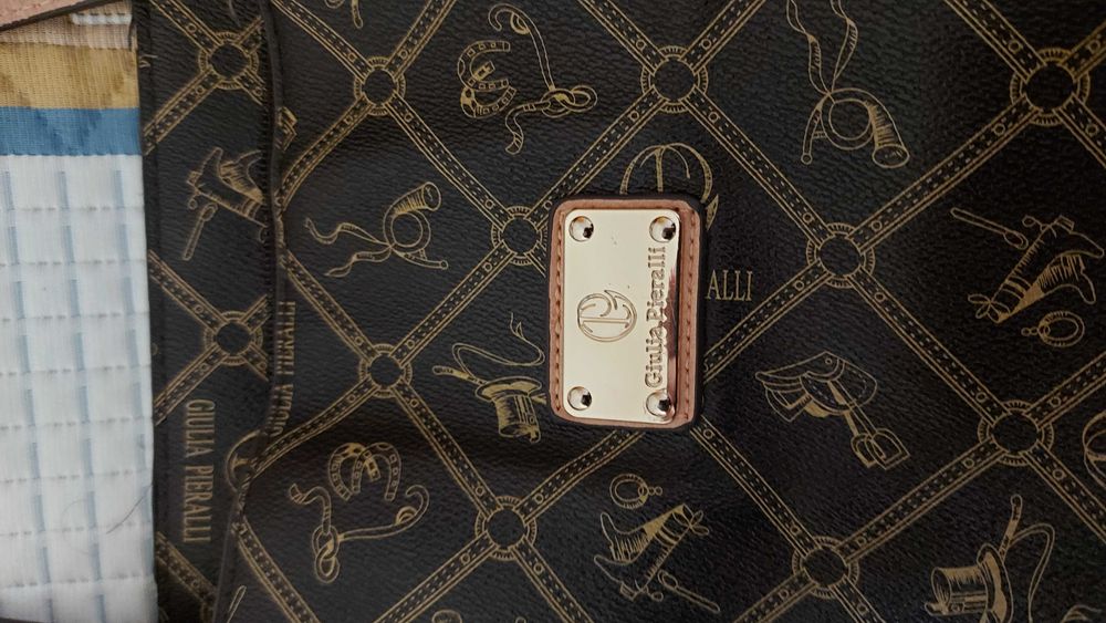 Дамска чанта Giulia Pieralli – стилна, голяма, много запазена