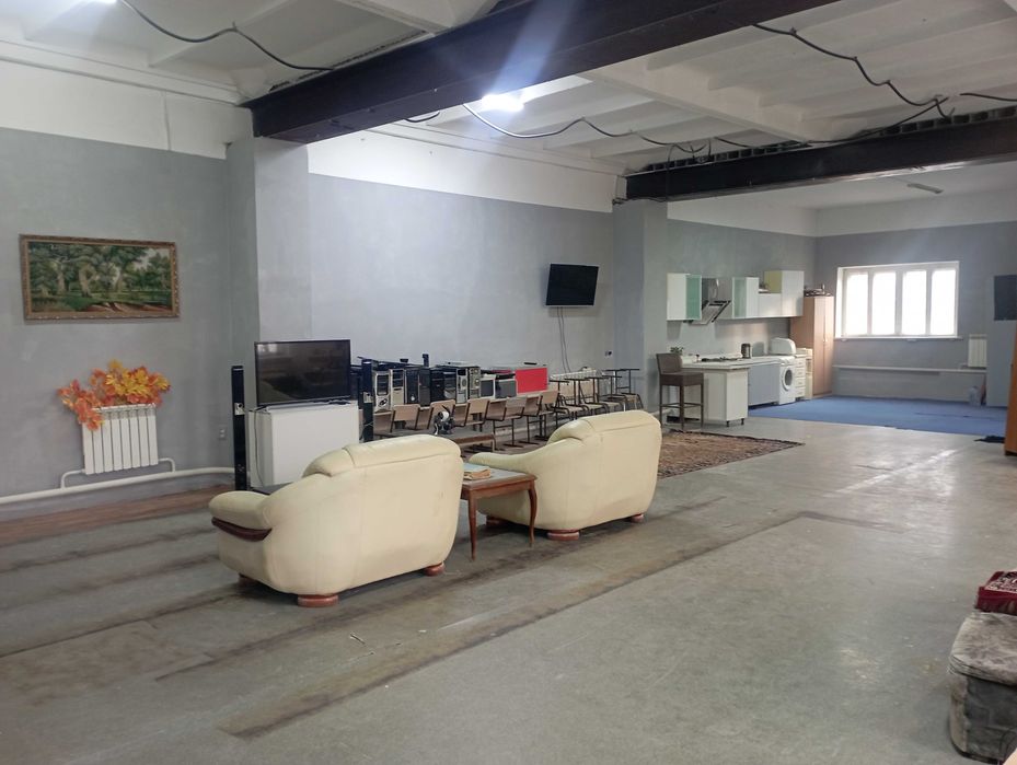 сдам помещение в 11 мкр.