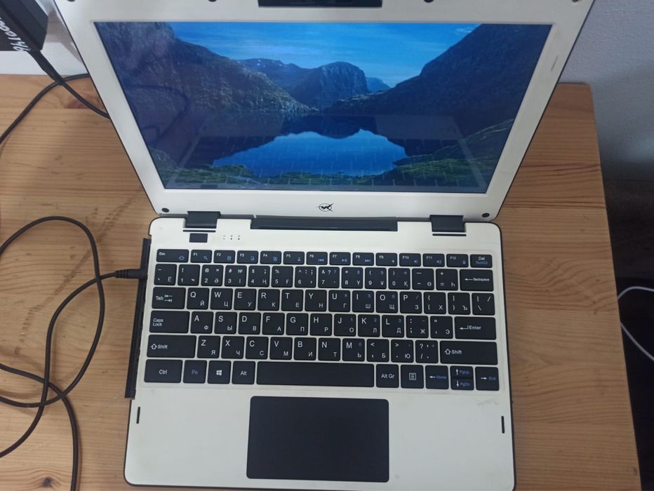 intel Celeron J4115/RAM 8Gb DDR4/SSD 64Gb/intel UND Graphics