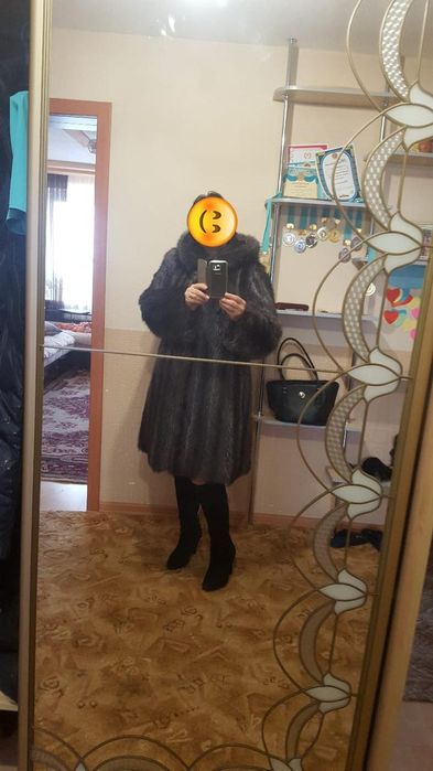 Продам шубу енот