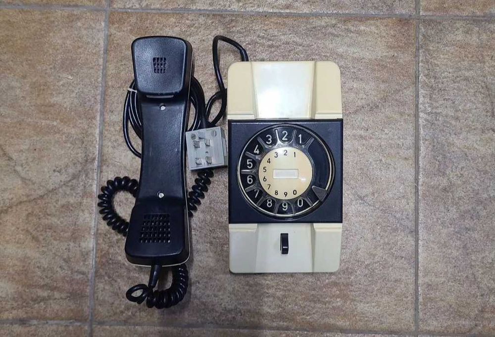 Телефон стационарный дисковый bratek Польша