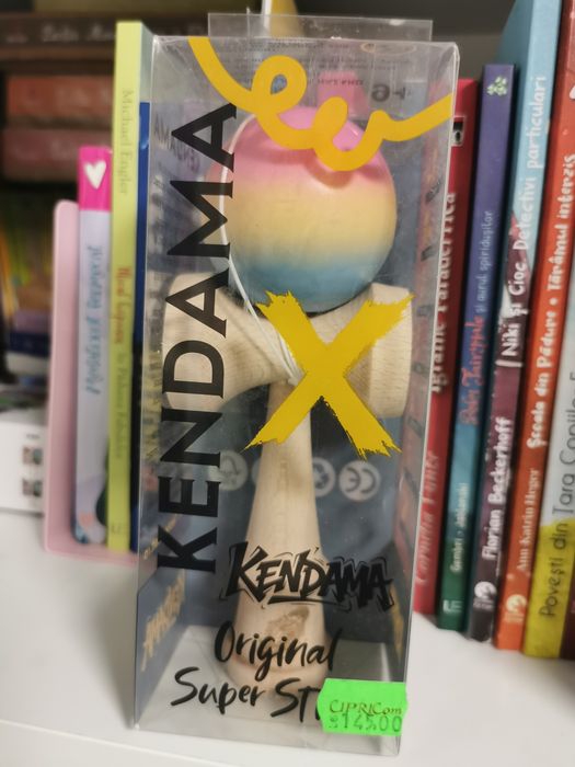 Kendama noua - varianta Super Sticky