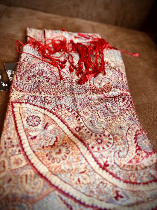 Esarfa de lux - din matase naturala din India