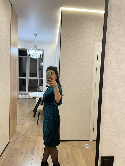 Велюровое платье