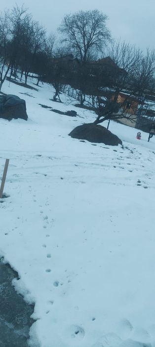 Vând 1198 mp teren comarnic!