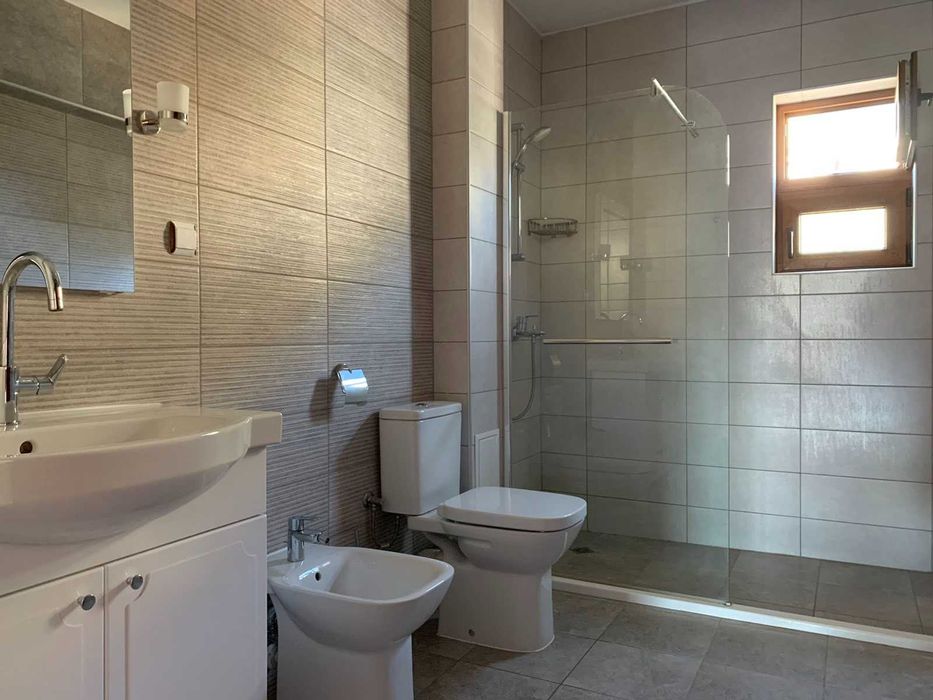 Продава се Къща в Варна, Лятно кино Тракия - 600 кв.м за 3000 €/кв.м - Снимка #10