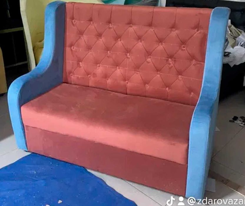 Диваны для кафе, ресторана,