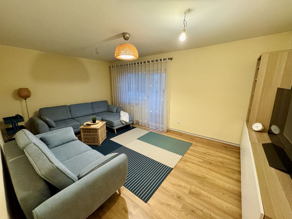 Inchiriez apartament pe durata Electric Castle/Untold/pe toata durata verii (1 iulie-30 septembrie) la Cluj pentru 6 sau max. 8 persoane