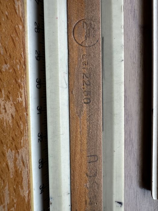 Rigle vechi pentru desen uz scolar