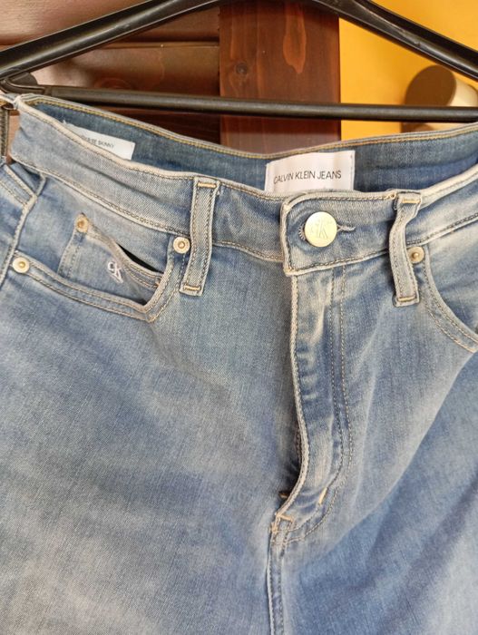 Blugi Calvin Klein femei