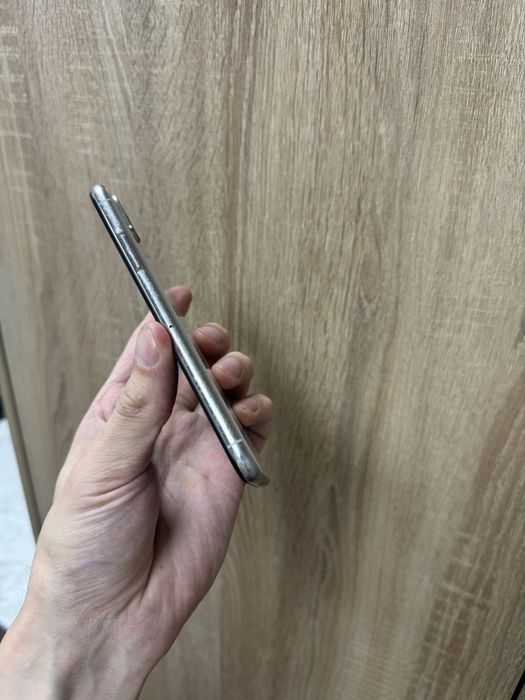 Iphone XS в отличном состоянии