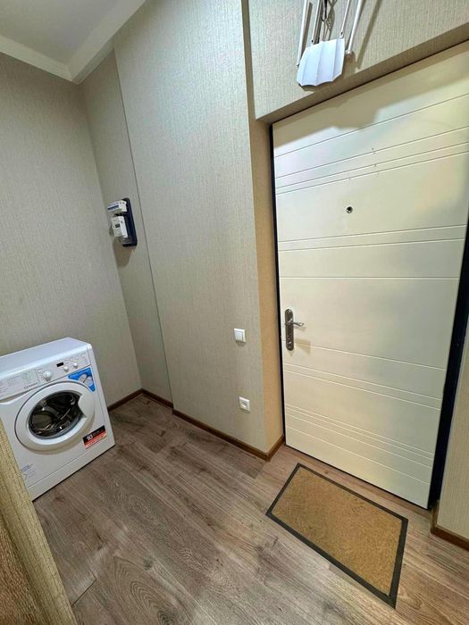 Продаётся 1 комнатная квартира Чиланзар-3 Аллея Гагарина