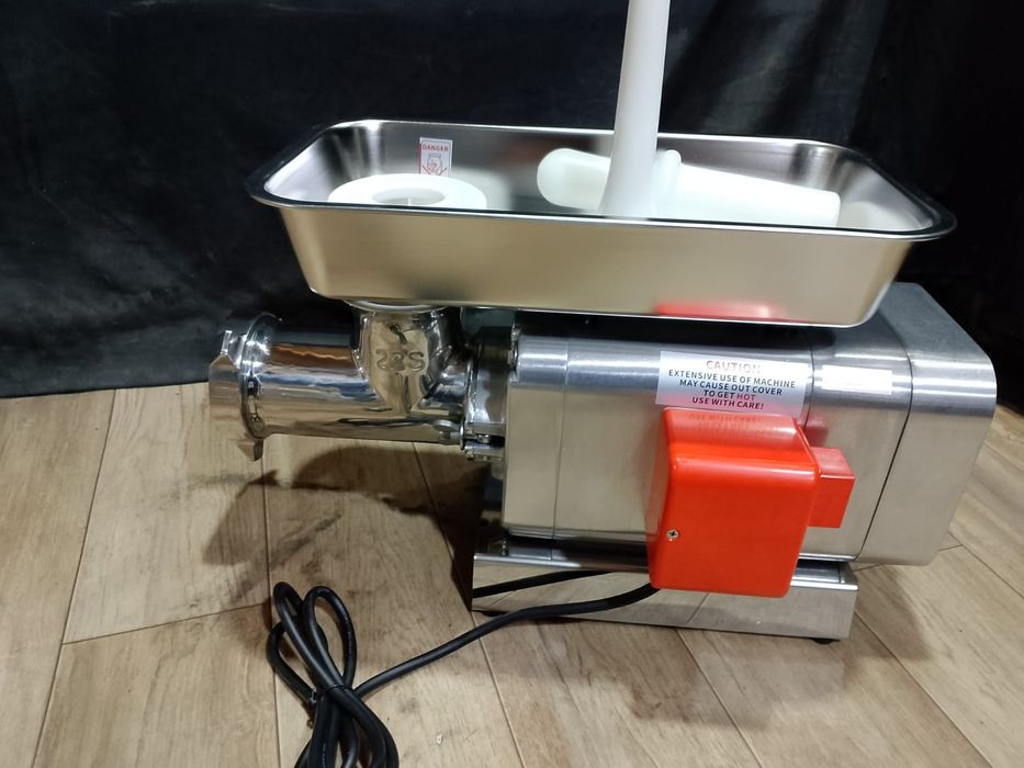 мясарубка RY 22 новый 220в