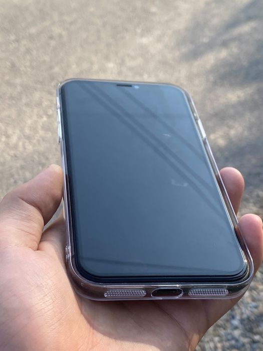 Iphone 11 64/77 хорошем состояний