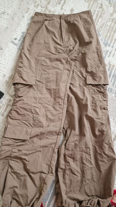 Брюки и джинсы по 2000 каждое