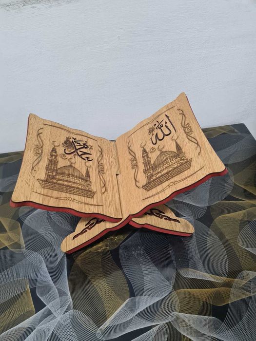 Продам подставку под Коран