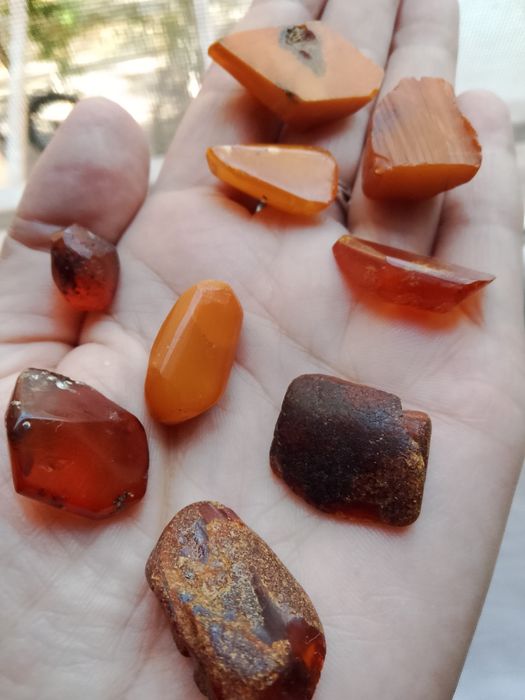 Натуральный янтарь из Калининграда