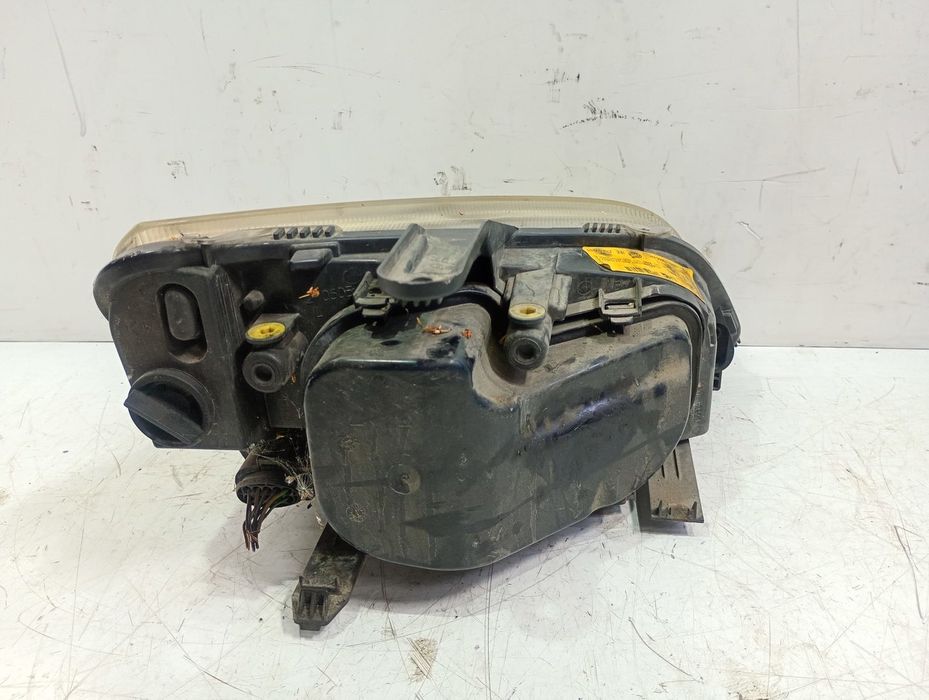 Far stanga 3m5113006ah Ford C-Max 1 (2003 - 2007) 1.6 TDCi