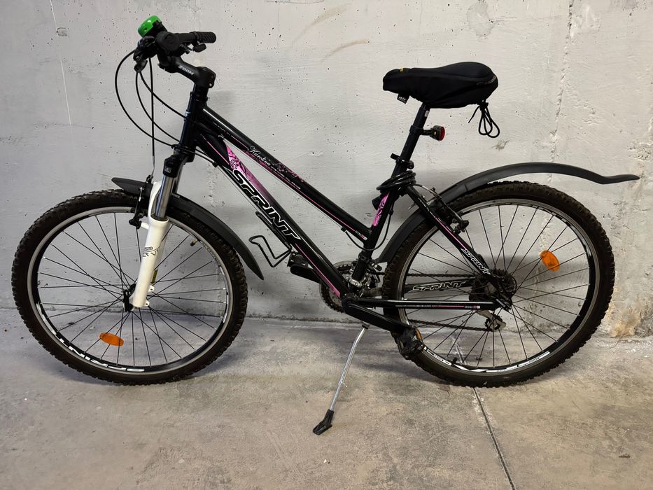 Дамски градски велосипед Sprint с преден амортисьор