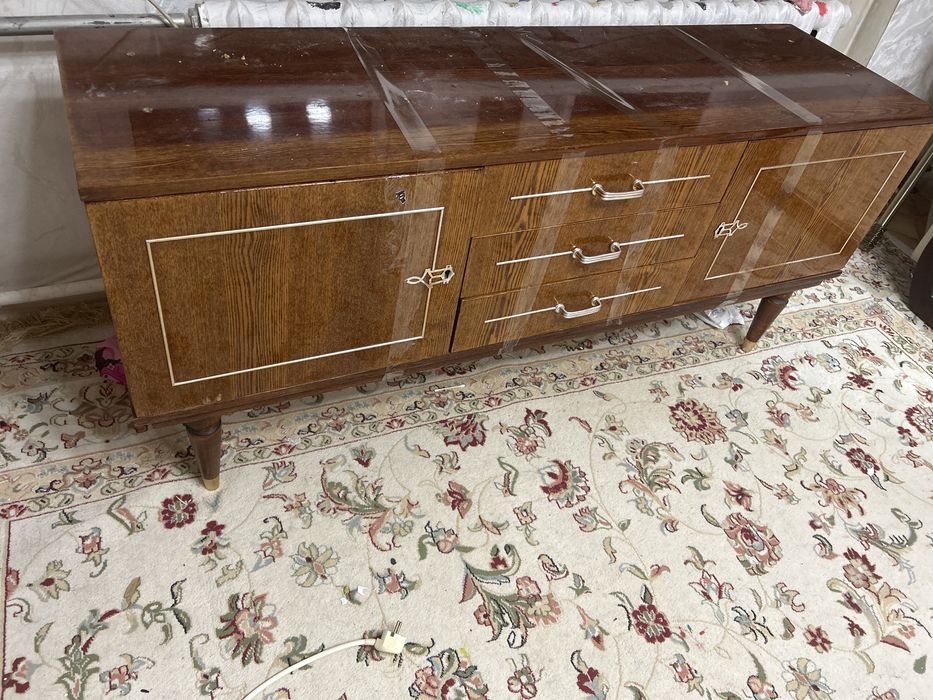 Отдам в дар 2 шкафчика , самовывоз, абая 8 океан