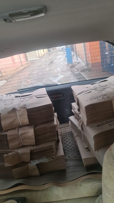 Бумажный полик для автомойки