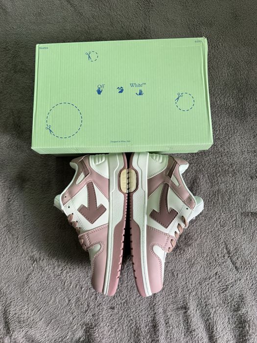 Off White Out Of Office Roz