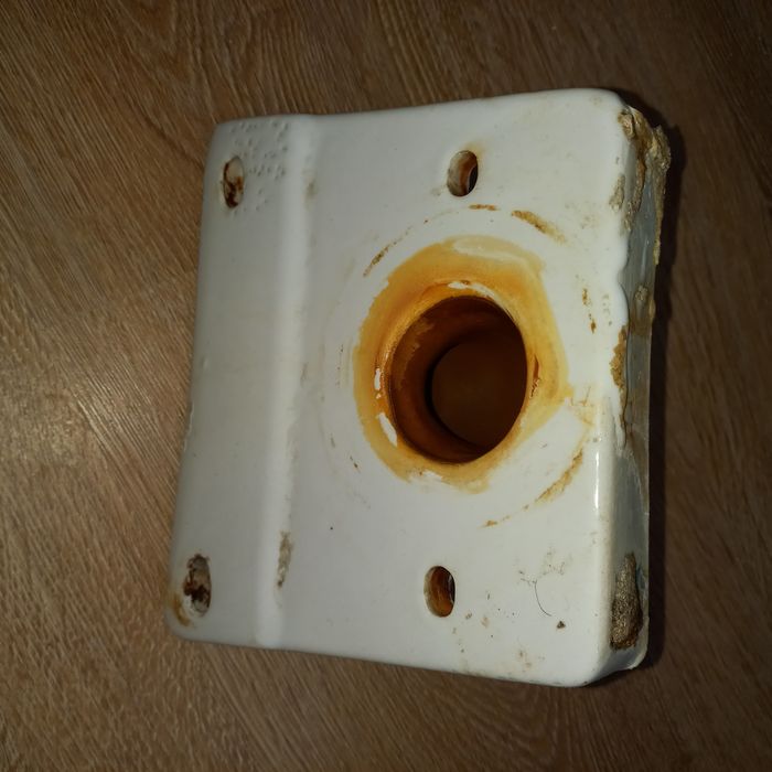 Полочка для бачка унитаза