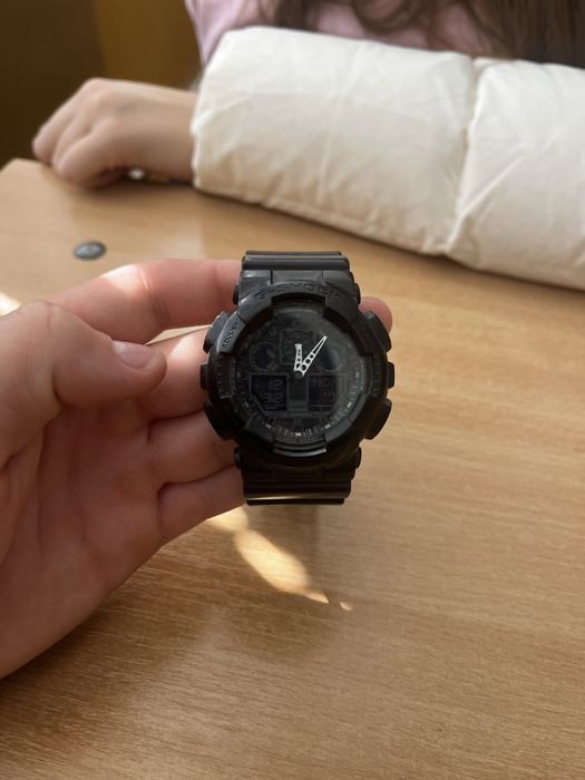 Мъжки часовник G-shock G100