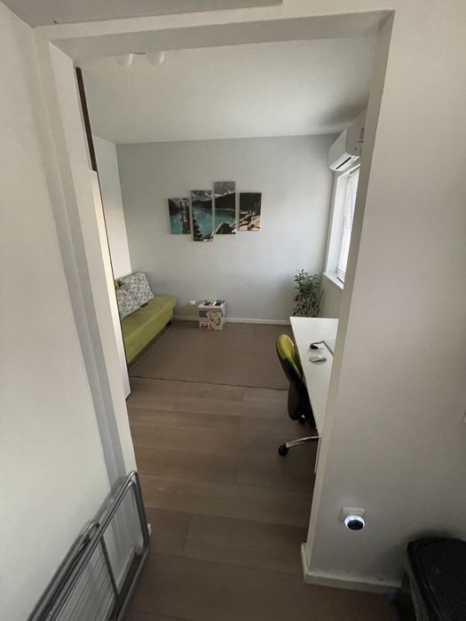 Vand garsomiera renovata si mobilata