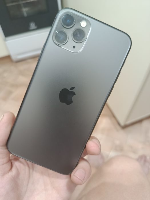 Айфон 11pro состояние идеально