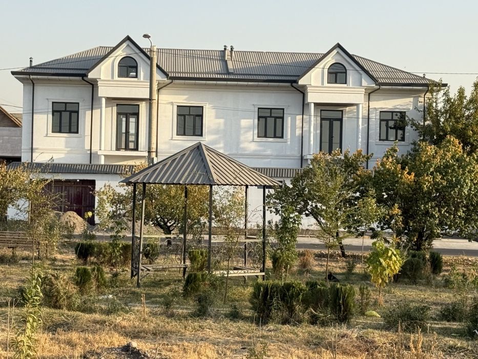 Toshkent shahrida Uy sotiladi