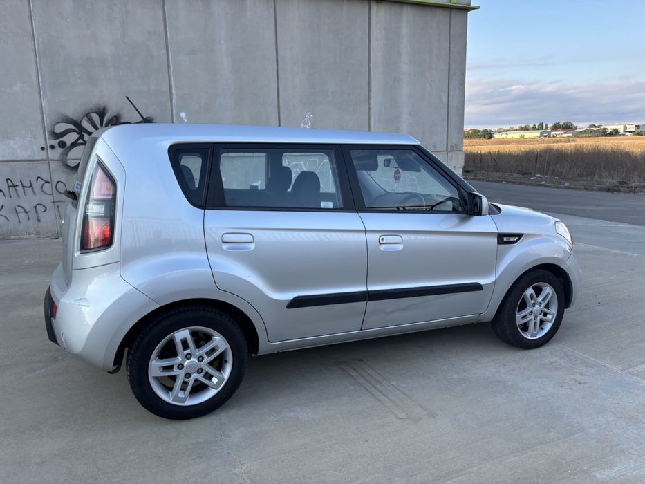 Kia Soul 1.6i Кия Соул 1.6и на части!