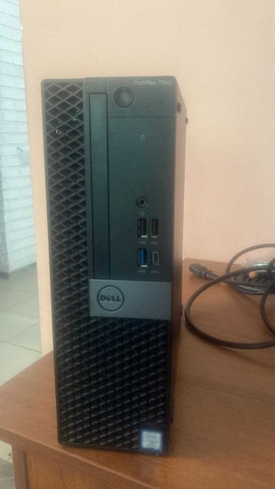 Dell optiplex 7050 SFF /core i5 7500/8gb DDR4/SSD m2 2280 nvme 512Gb