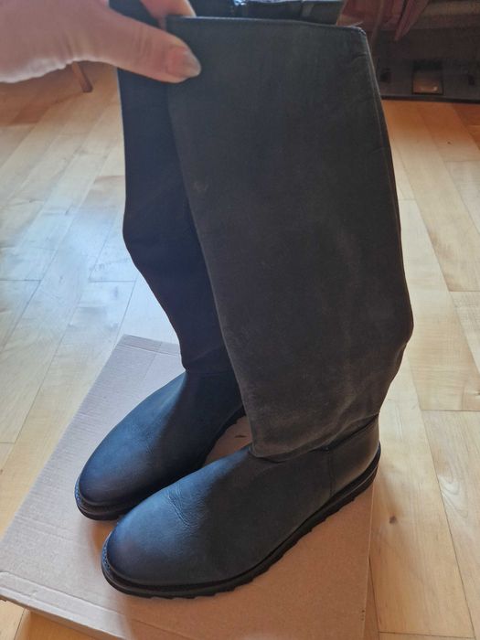 Дамски черни кожени ботуши Petra