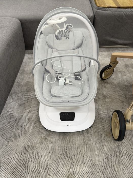 Holati juda yaxshi srochna sotiladi barchasi