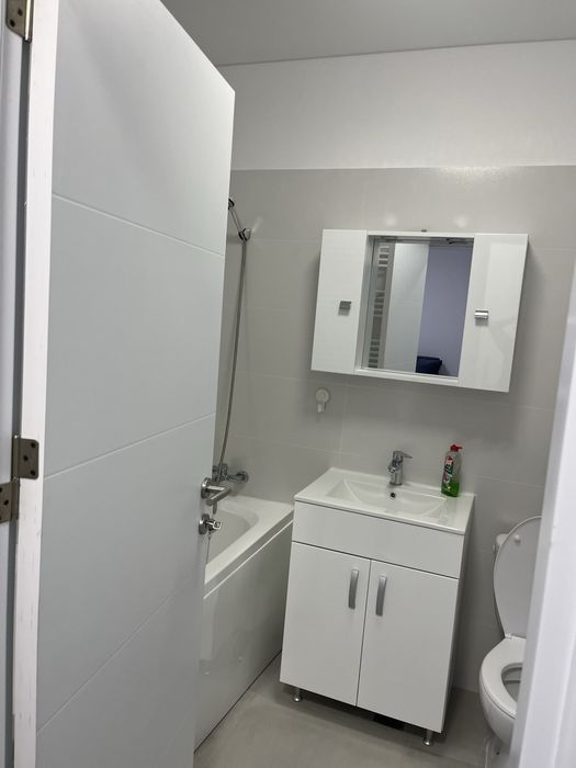 Inchiriez apartament 2 camere