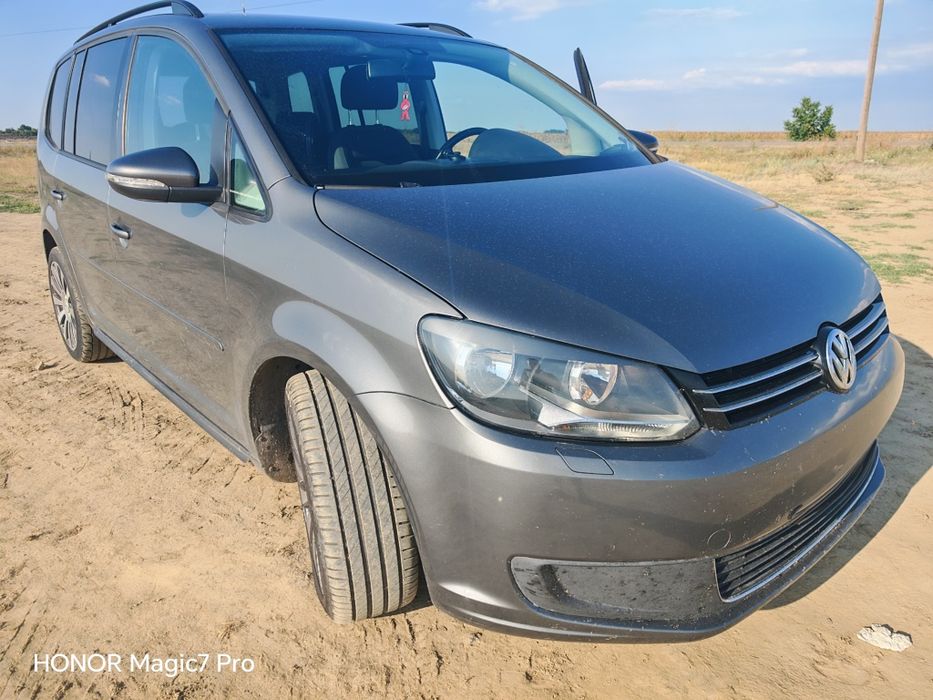 VOLKSWAGEN Touran 2013 — imagine 1