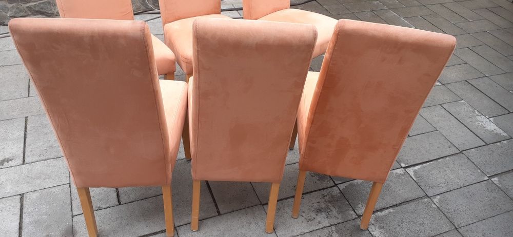 Masa și scaune de vinzare