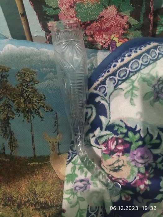Продам хрустальный рог.