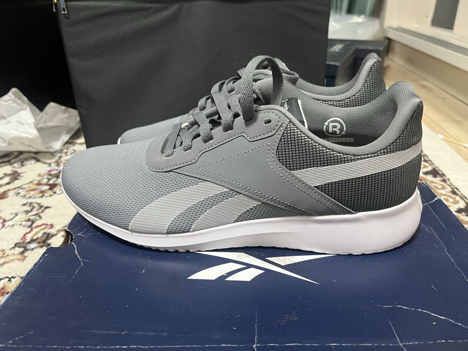 Кроссовки Reebok 44 размер