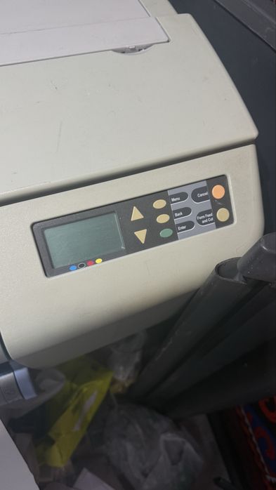 Продам широкоформатный плоттер HP DesignJet 500ps Plus.