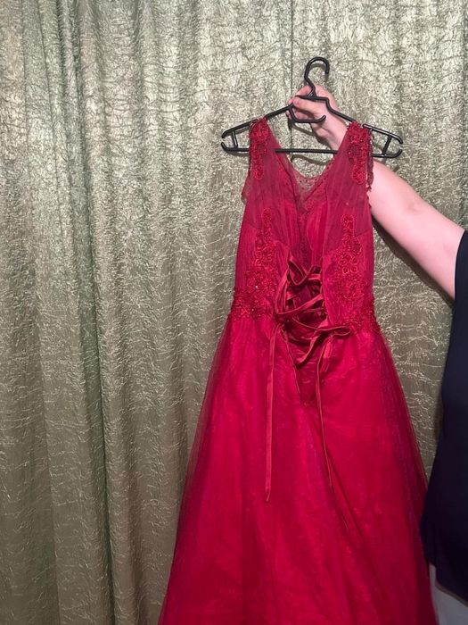 Вечернее пышнее платье