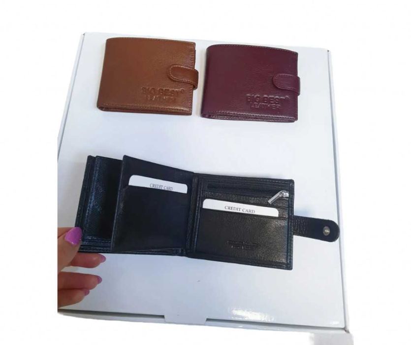 К.Портфейл "Big Bear " с класически дизайн и практични отделения