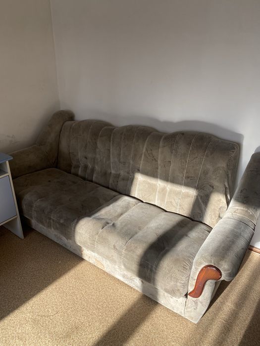 Продаю Диван (кресло в подарок)